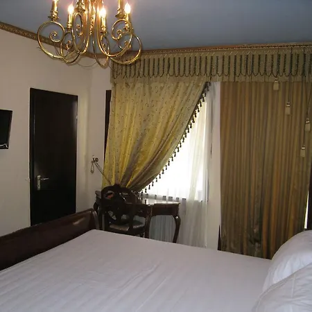 Stern Hotel