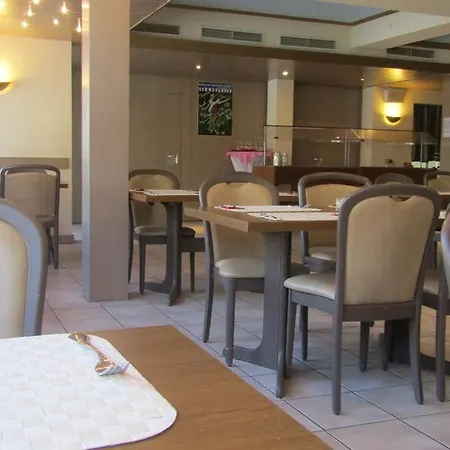 Tannenhof فندق لاوترباخ