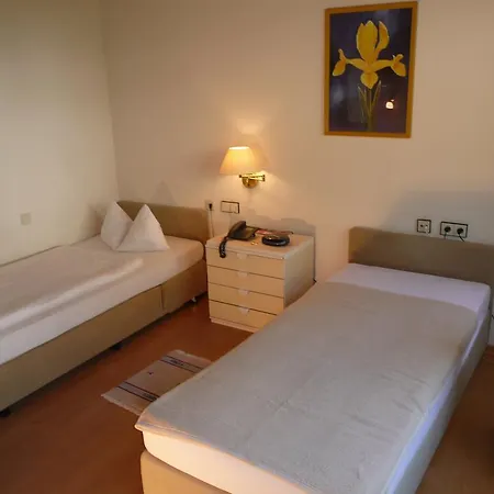 Stern Hotel