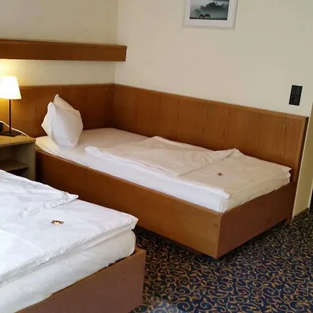 Stern 4*